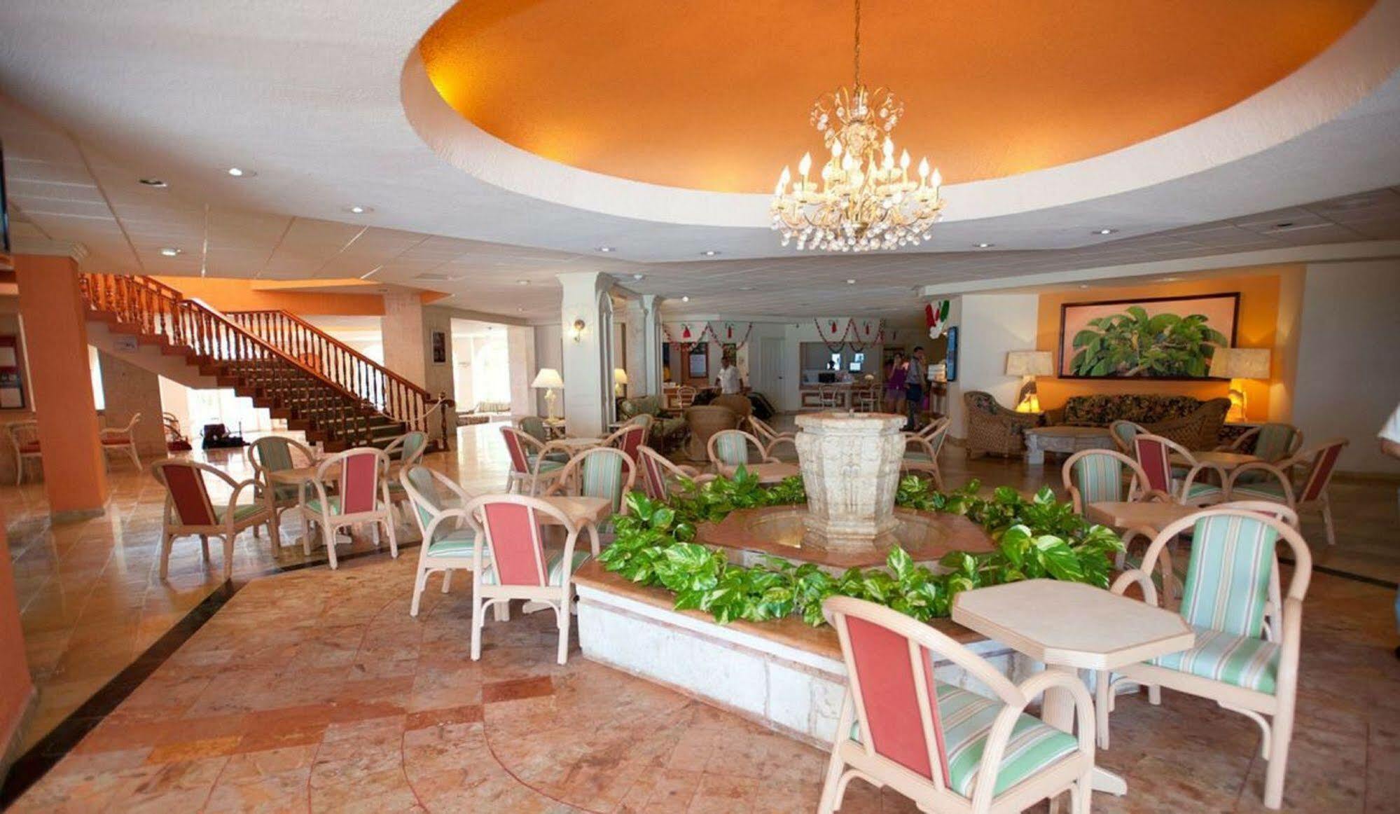 Hotelcoz All Inclusive Cozumel Buitenkant foto